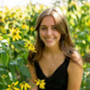 Meet your Posher, Chloe